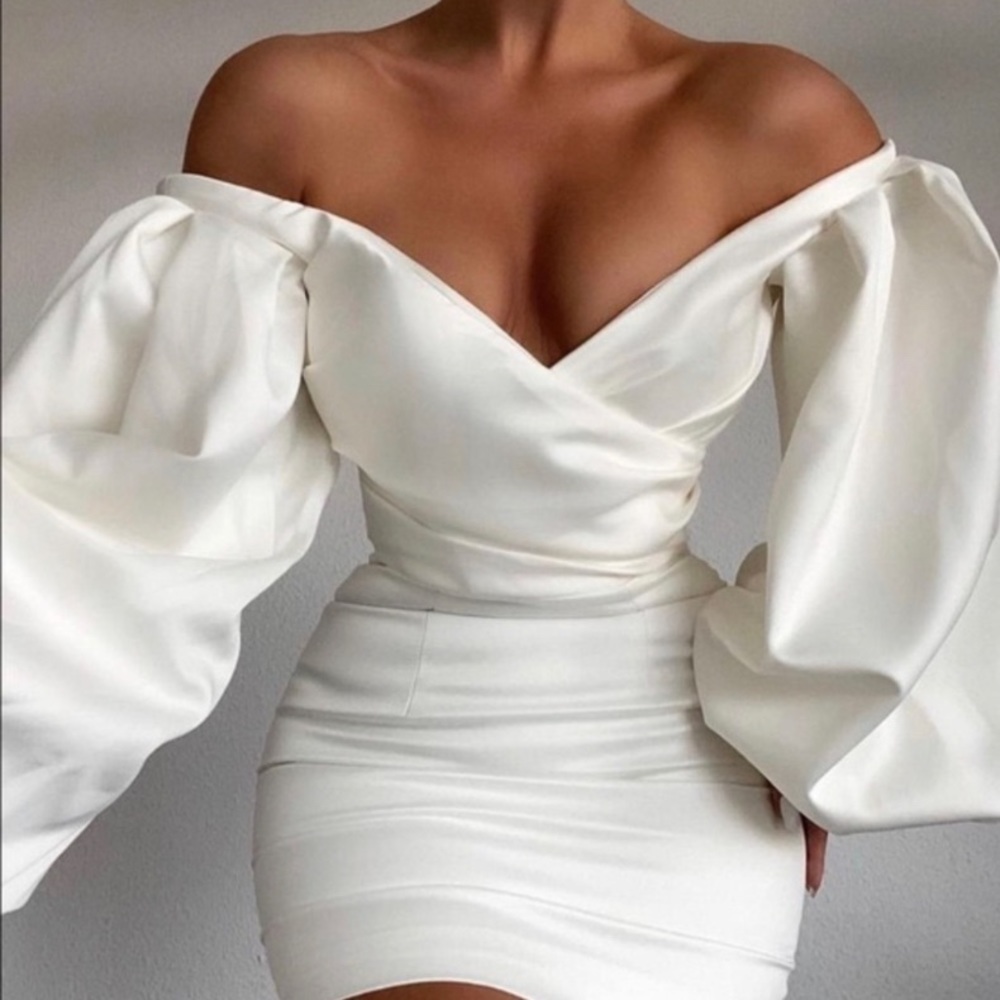 HOUSE OF CB- Carlyn Ivory Satin Balloon Sleeve Mini Dress PERFECT BRIDE DRESS